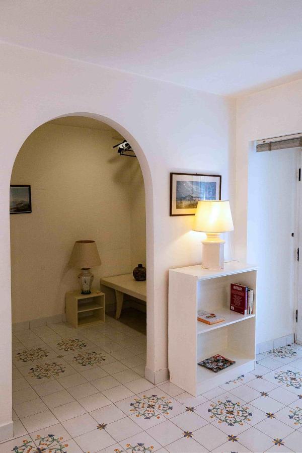 Апартаменты Casa Vacanze Belledonne Неаполь Экстерьер фото
